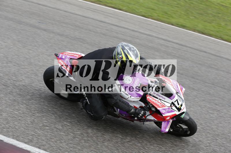 /Archiv-2025/53 16.09.2025 Track Day Domi Aegerter ADR/Gruppe gruen/70